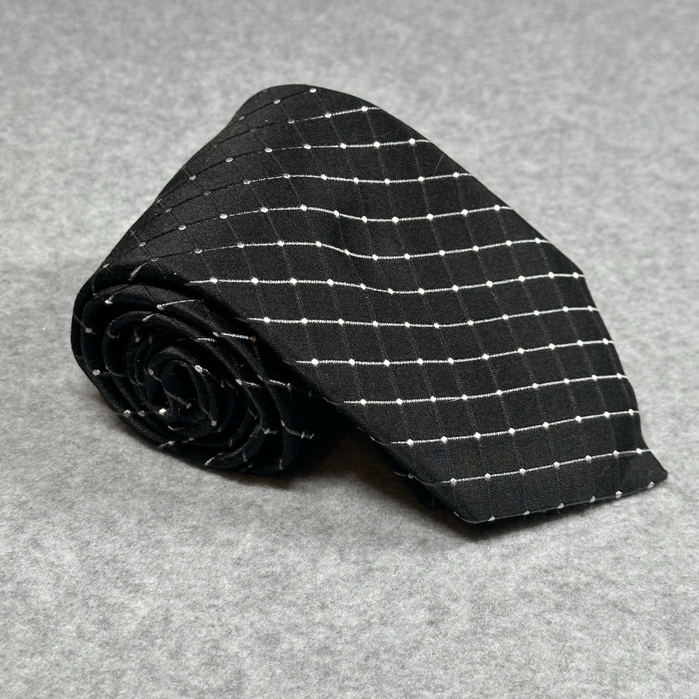 Geoffrey Beene Silk Tie Black White Geometric Dot Pattern Classic 58x3.4in